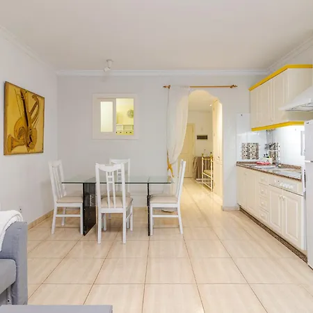 Flatguest - Flat With Art 아파트 *